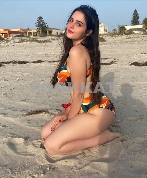 Experienced in providing professional and discrete call girl services in Goa.