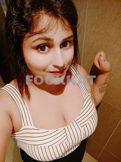 Call Girls Nazia Top Reels Models Call girls service in Chandigarh Night Club