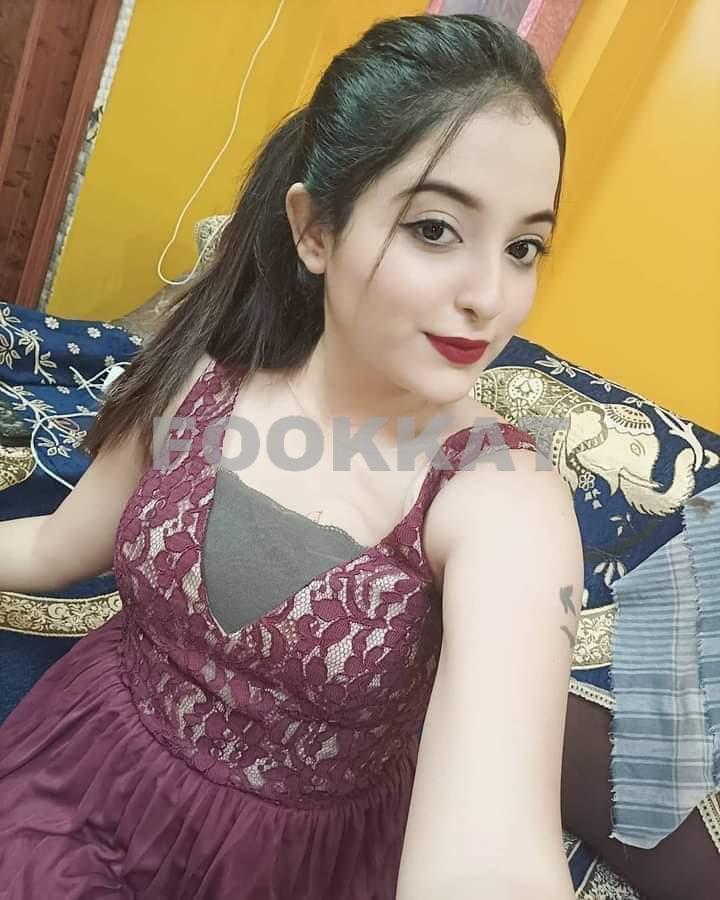 Annu independent college call girl and house wife 